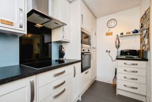 KITCHEN- click for photo gallery